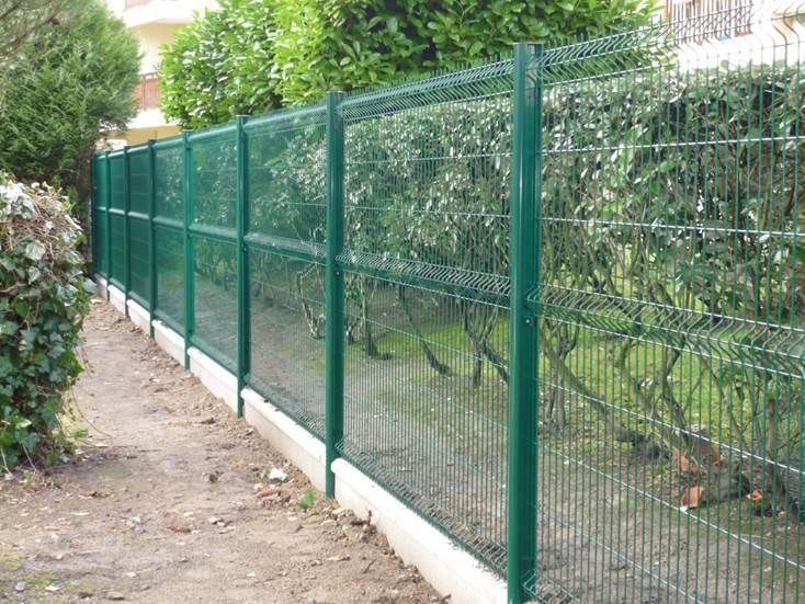 Executam garduri la comanda clientului