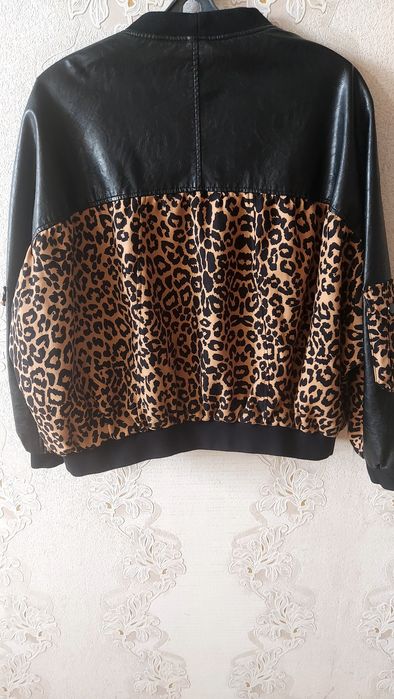Бомбер 25000т  кожа с леопардом м