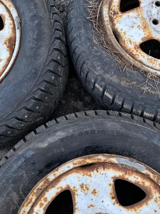 Шины зимние с дисками