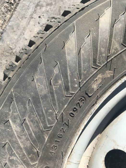 Продам зимнюю резину