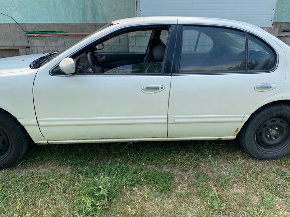 Nissan Maxima 1998 г.в.