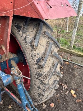 Vand tractor utb 650