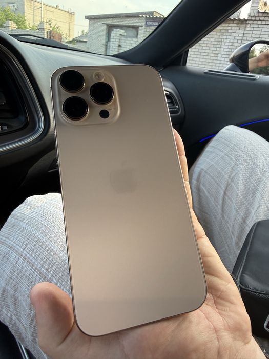 Срочно продам Айфон 16 про макс Iphone 16 pro max