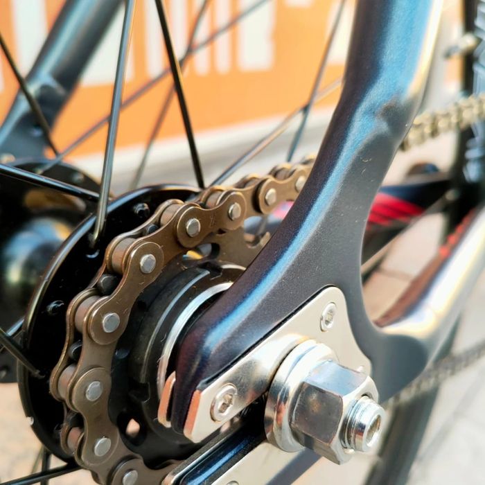 Aventon Mataro fixed gear