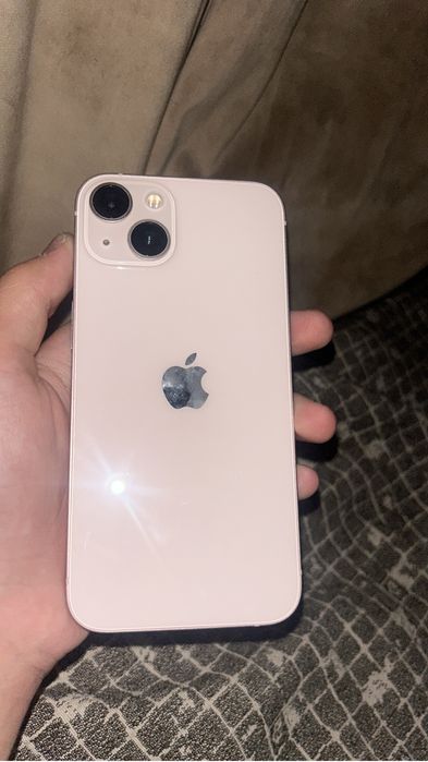 Продам айфон 13 срочно