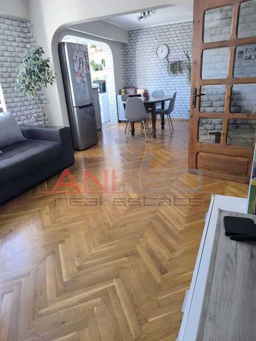 Продава се Тристаен апартамент в Варна, Владислав Варненчик - 83 кв.м за 1168 €/кв.м - Снимка #3