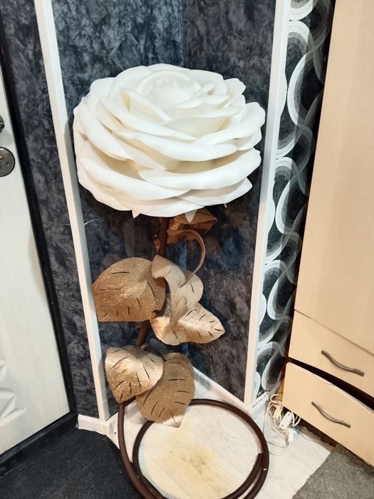 Продам светильник