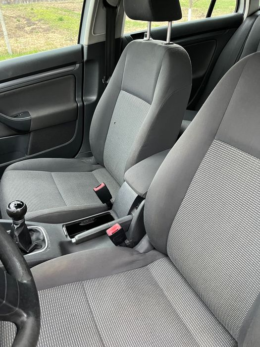 De vânzare Golf 5