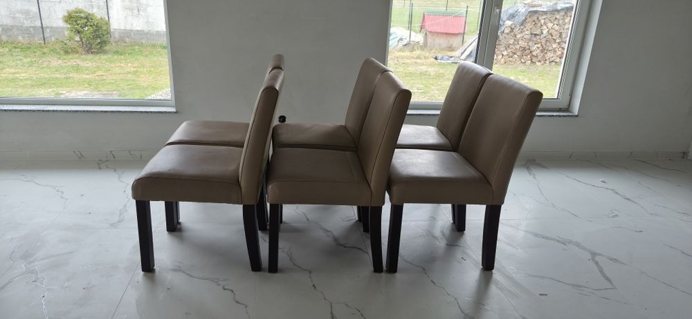 Scaune din piele crem 150 bucata