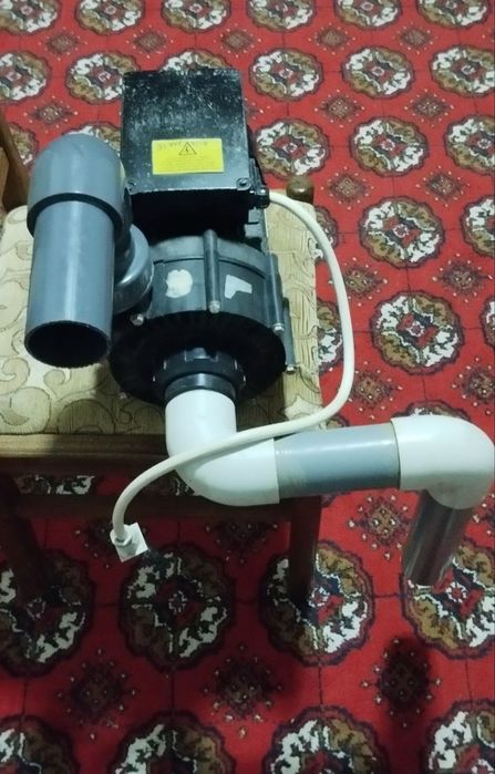 Suv nasosi (vodяnoy nasos) 220V kuchli, tayyor ishlaydi