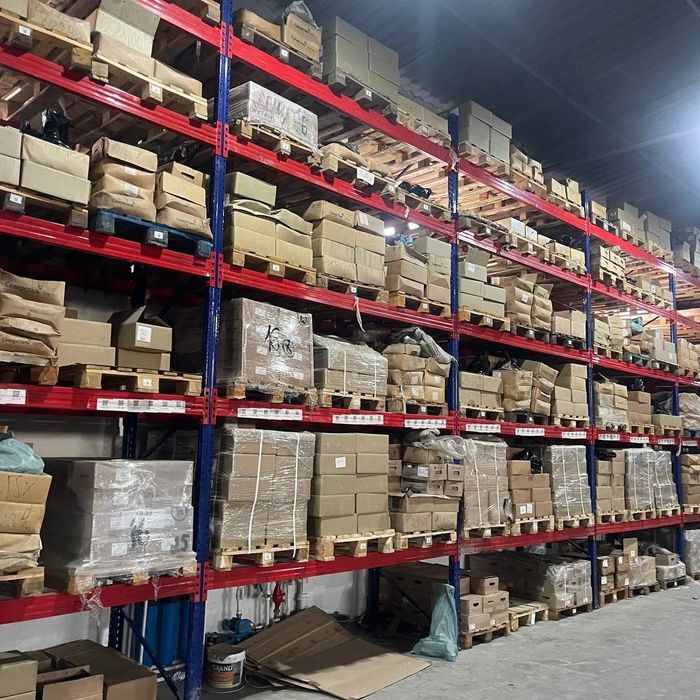 Стеллажи,складские стеллажи,стеллажи для склада,промышленные стеллажи