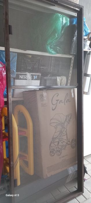 Vind plasa de țânțari profil dublu. Dimensiunile sunt in poze!