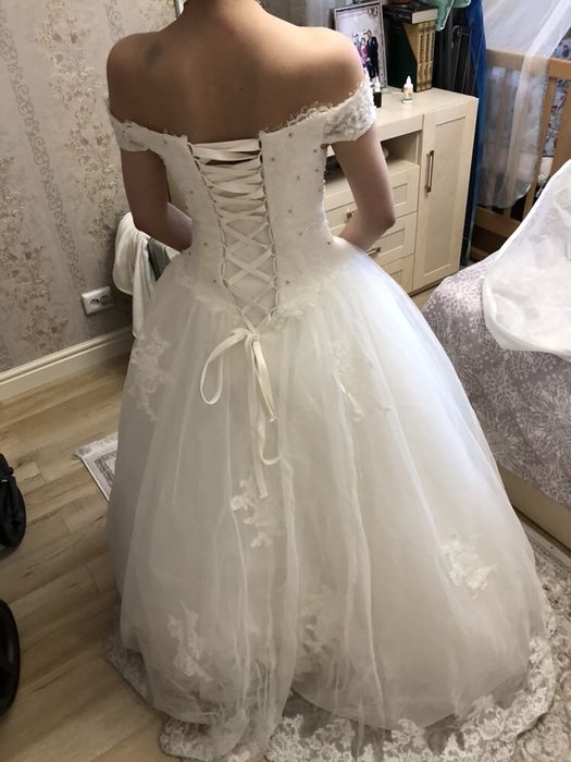 Продам свадебное платье