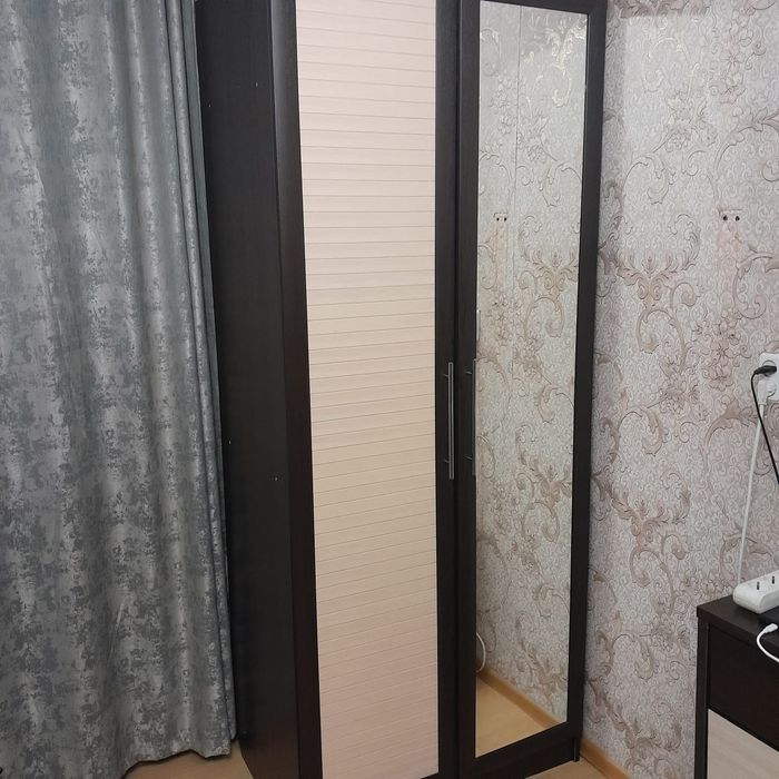 Продам шкаф недорого