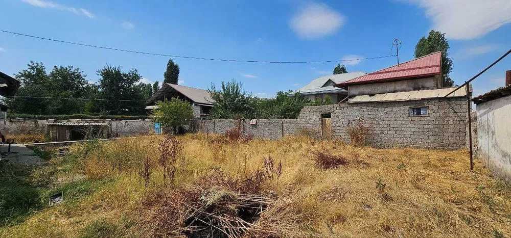 Yengi Toshkent hovli sotiladi 8.4 sutox (Rohat postdan 1 km uzoqlikda)