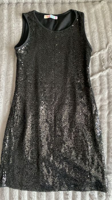 Продам одежду для девочки