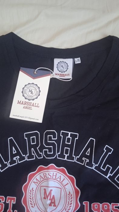 Тениски чисто нови