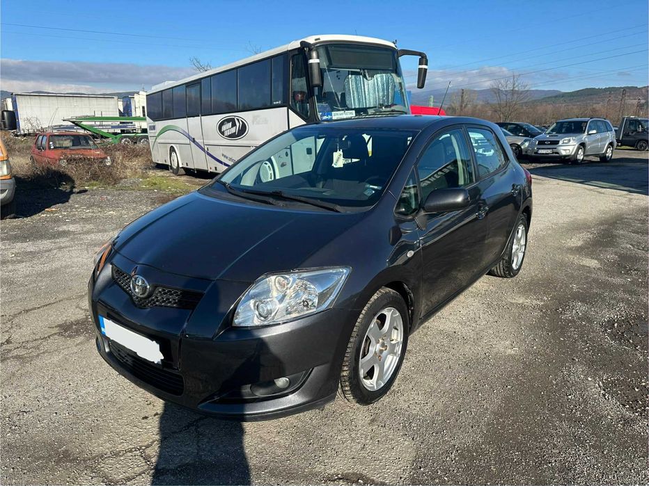 Toyota Auris 1.33 VVT-i  2008 г