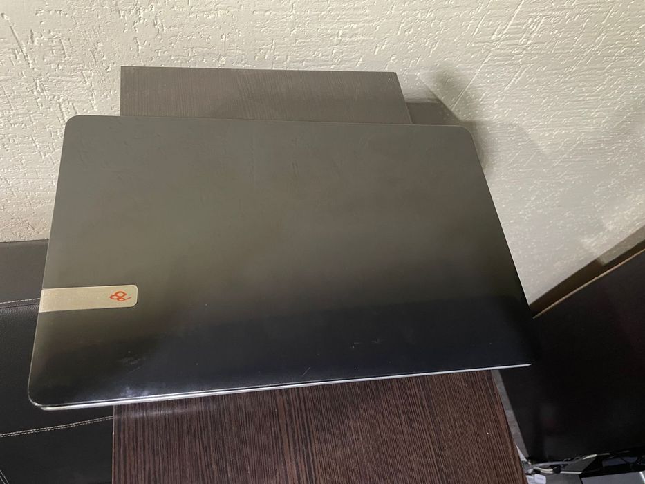 Продам ноутбук Packard Bell core i7