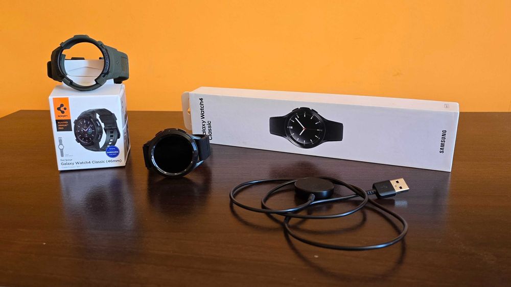 Продавам смарт часовник Samsung