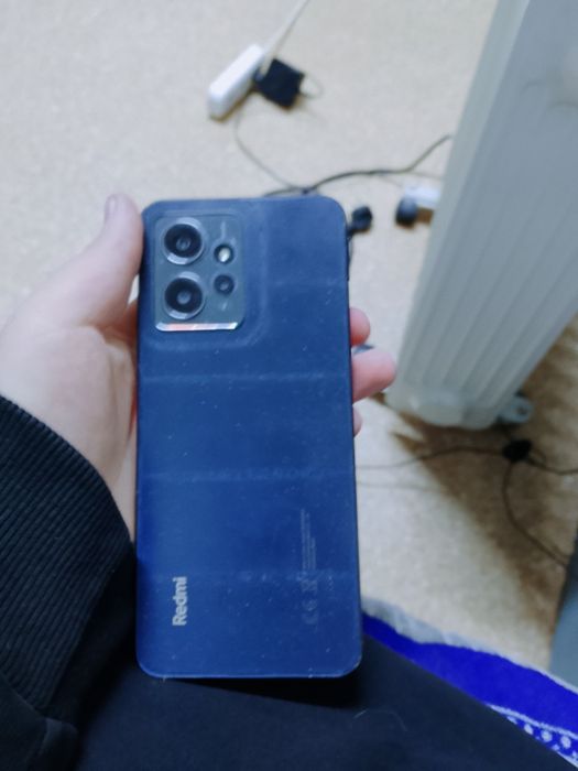 Продаю редми нот 12