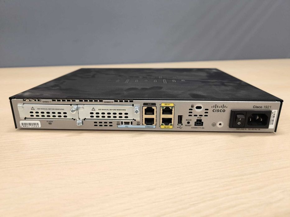 Router Cisco 1921/K9 v05