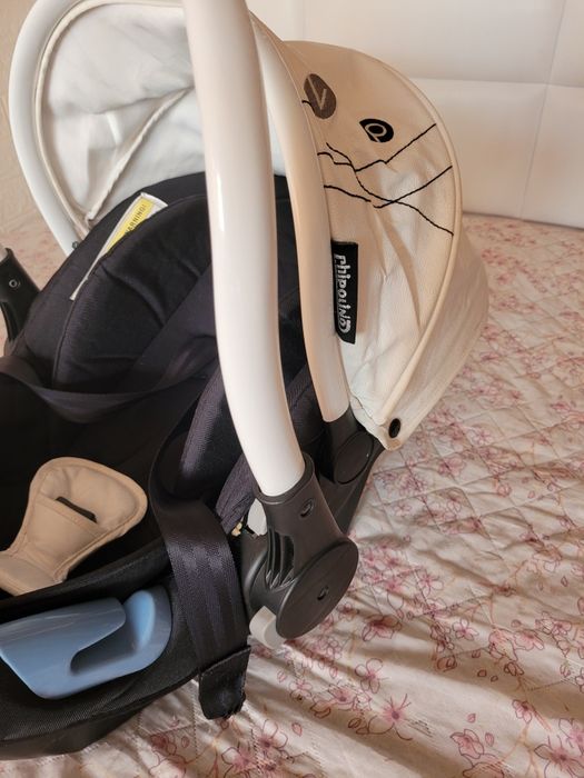 Бебешки стол за кола Чиполино Вип Нина