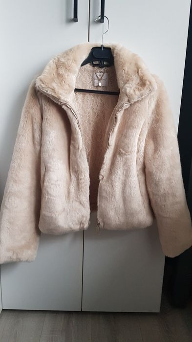 Blanita Rinascimento, cu fermoar