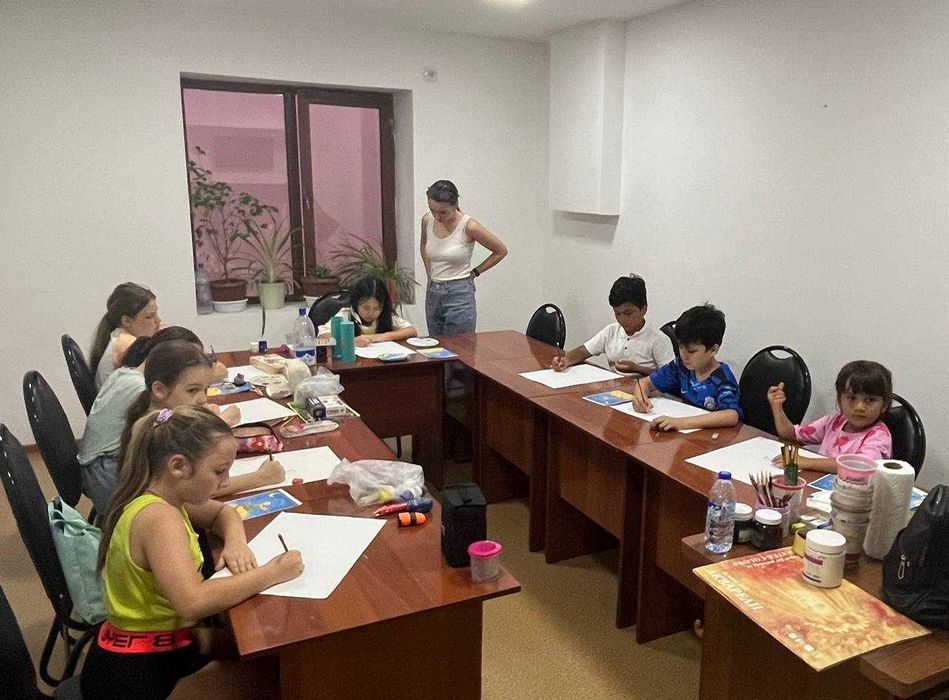 Продаётся полуподвальное нежелое помещение площадь 300 кв.м