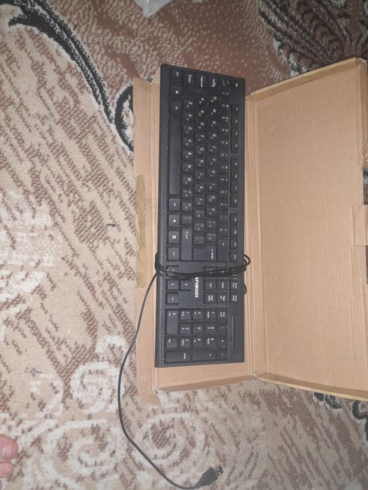 Клавиатура для пк СРОЧНО 2000