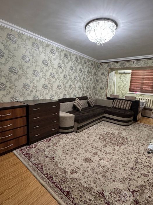 Квартира метро  Буюк ипак йули