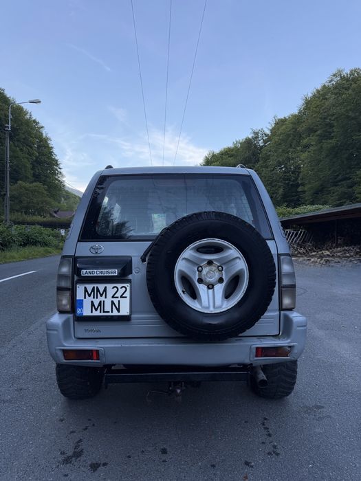 TOYOTA Land Cruiser 0 — imagine 4