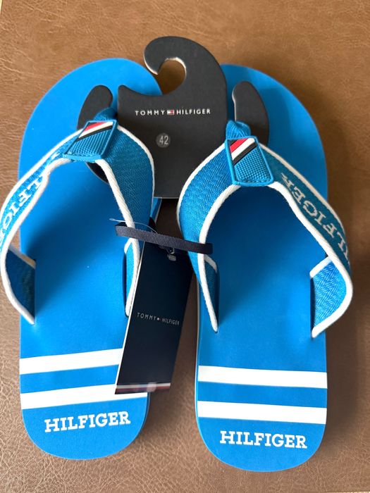 Slapi Tommy Hilfiger 42