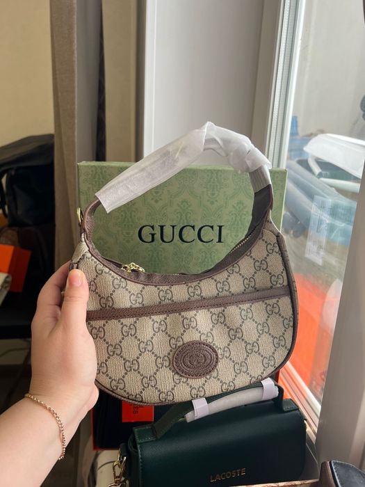 Сумка gucci новая с каробкой