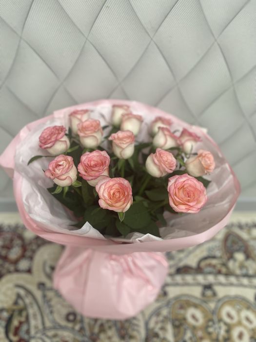 Роза гүлі, розовый
