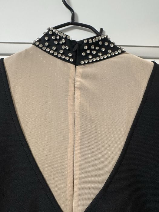 rochie neagra eveniment