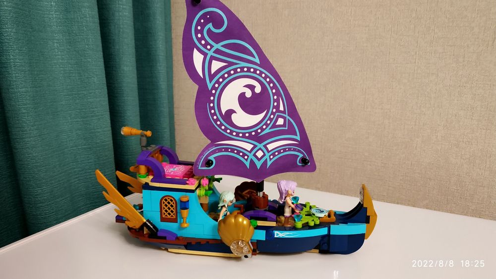 Лего. Корабль Наиды