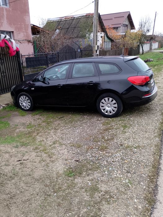 Opel Astra j sport turar 2013 1,7 131cc preț 2300