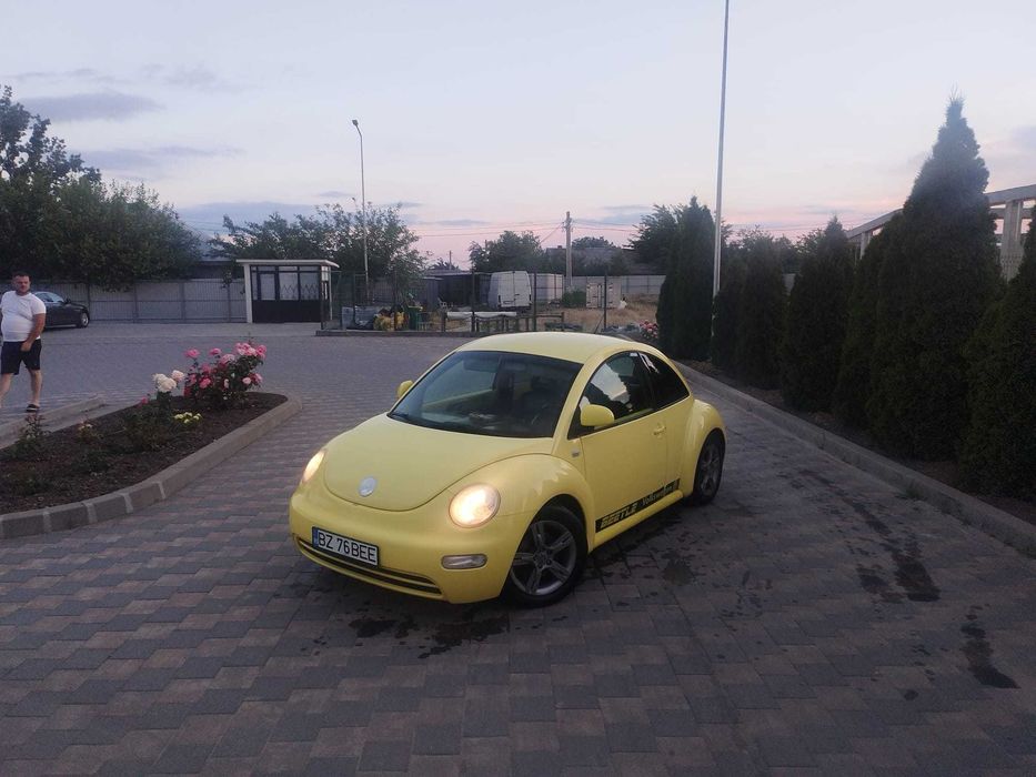 VOLKSWAGEN New Beetle 1999 — imagine 4