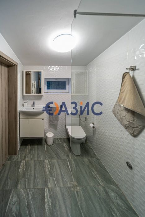 Продава се Къща в Каблешково - 210 кв.м за 1190 €/кв.м - Снимка #10