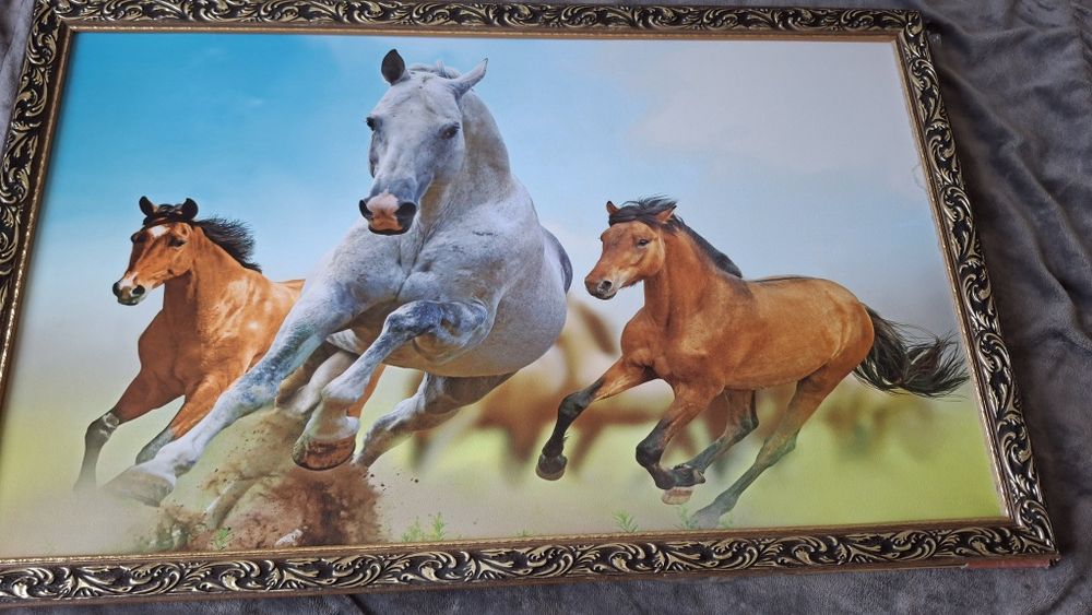 Продаю 3 картины