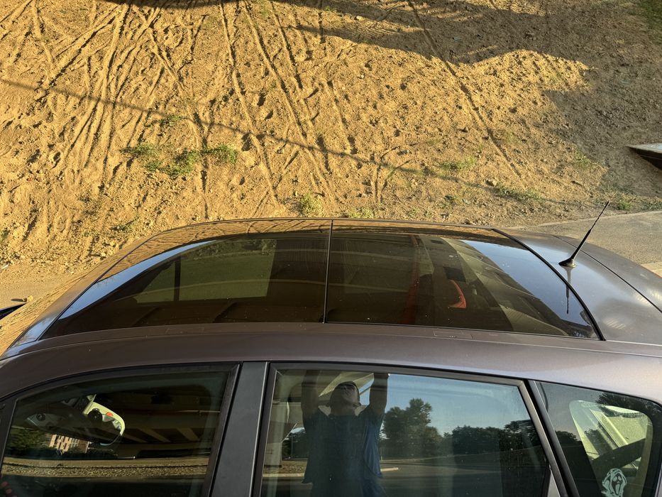 Vând Renault scenic 1.5 DCI  2006