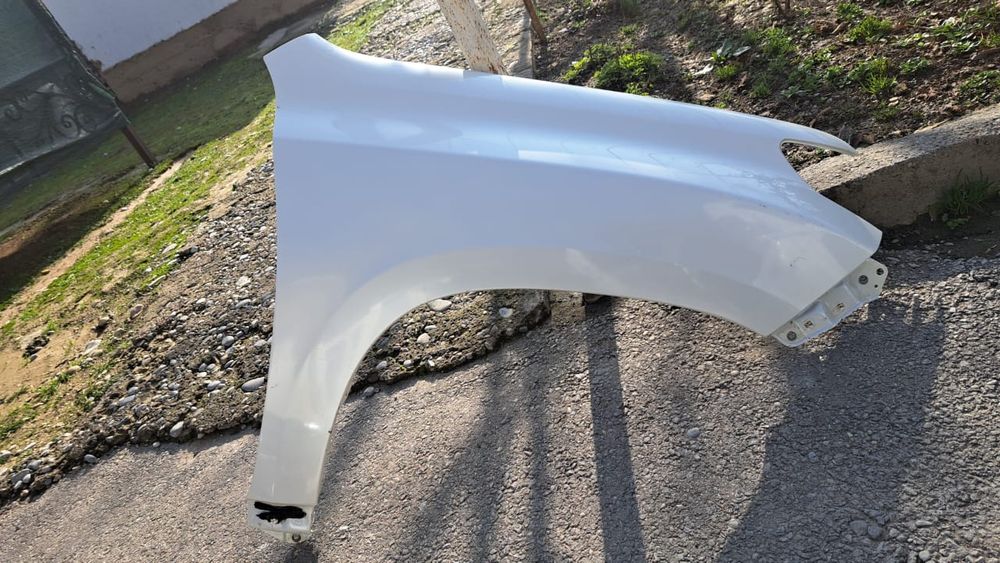 Фара крило для прадо 150