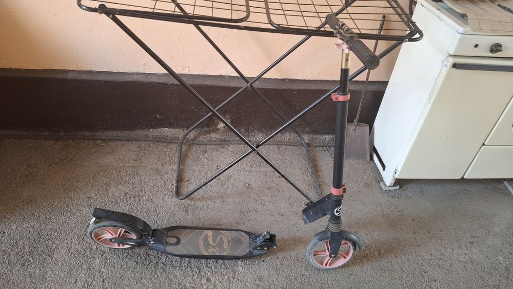 Трюковой самокат