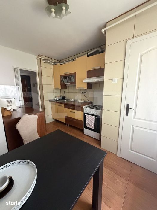 Apartament 3 camere, 56 mp, zona Tudor