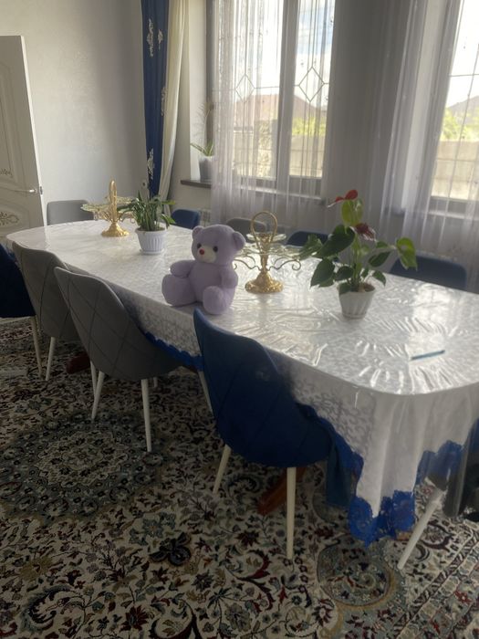 Стол в хорошем состояний