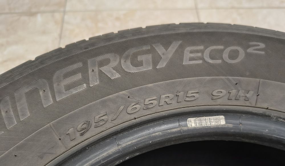 2 anvelope vara 195 65 r15 Hankook