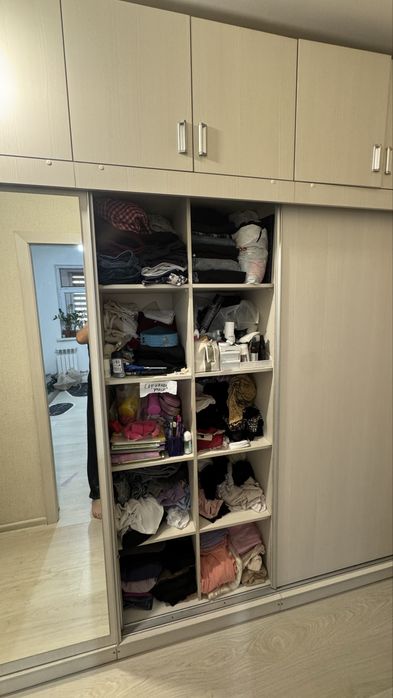 Шкаф купе в хорошем состоянии