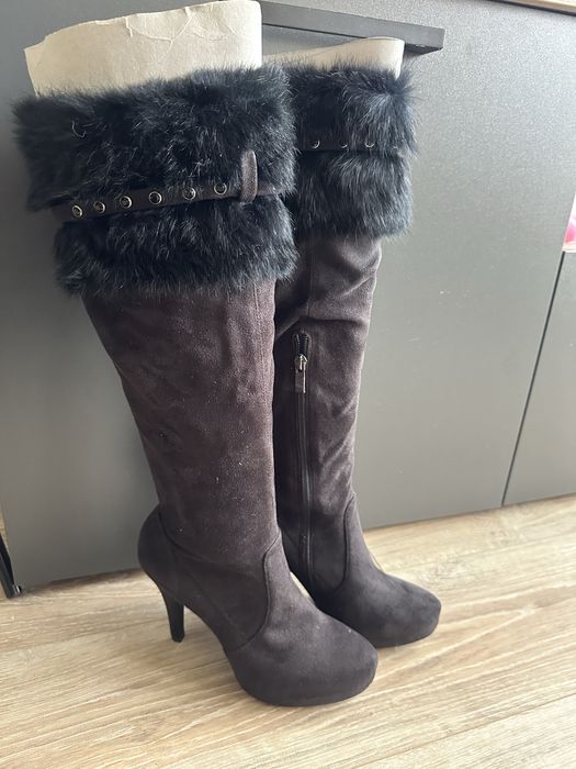 Нови ботуши на ток Tosca Blu, номер 37