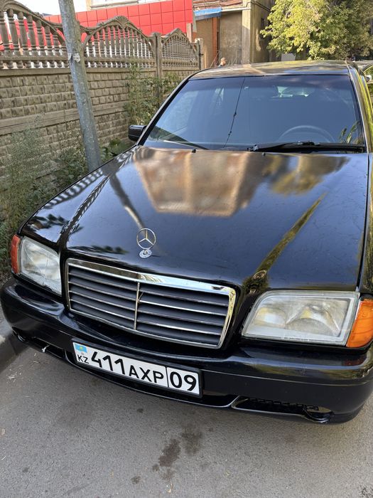 Мерседес с220 продается